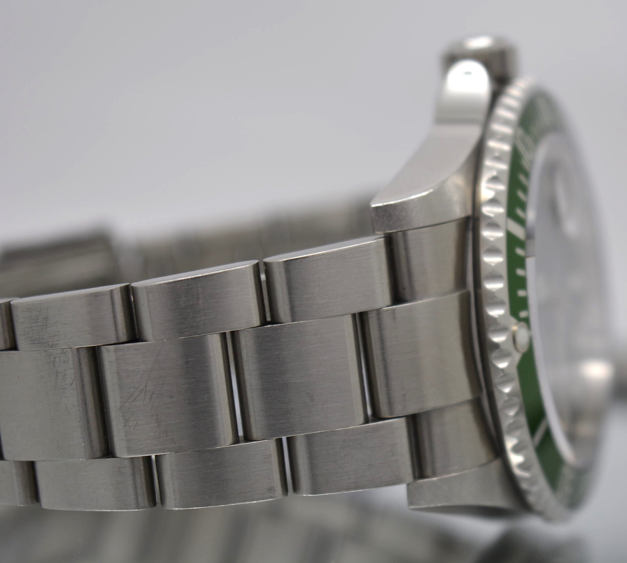 Rolex 16610LV Submariner 50th Anniversary Green M Serial UNPOLISHED