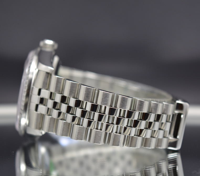 Rolex DateJust 16220 Blue Dial