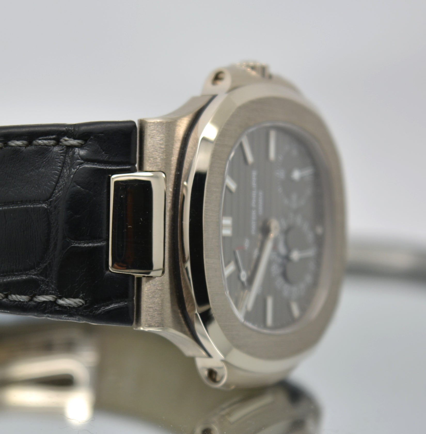 PATEK PHILIPPE 5712G-001 Nautilus Moon Phases 18K White Gold 2014 BOX & PAPERS