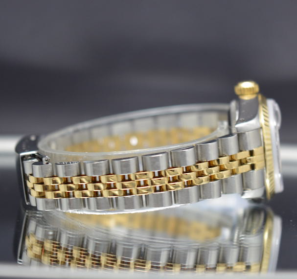 Rolex DateJust 69173 18k Gold/Steel Diamonds Mother Of Pearl Dial