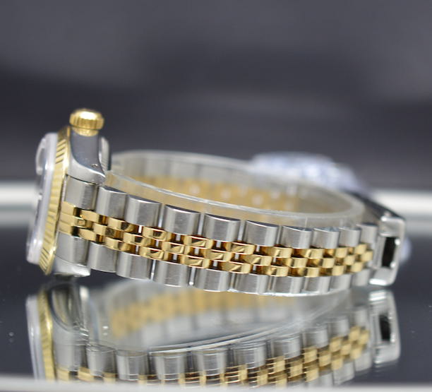 Rolex DateJust 69173 18k Gold/Steel Diamonds Mother Of Pearl Dial