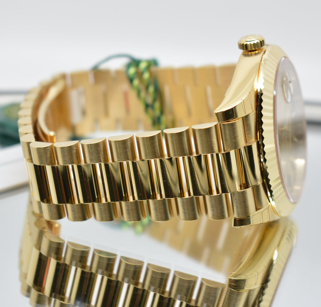 Rolex 228238 Day-Date 40MM President Champagne Dial Unworn 2017 18k Gold