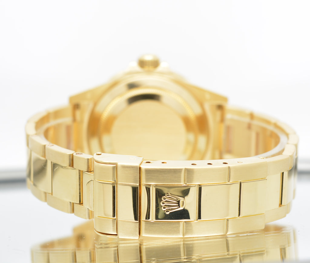 Rolex Submariner 16618 Solid Gold 18K Full Set with papers no holes 2004 Mint