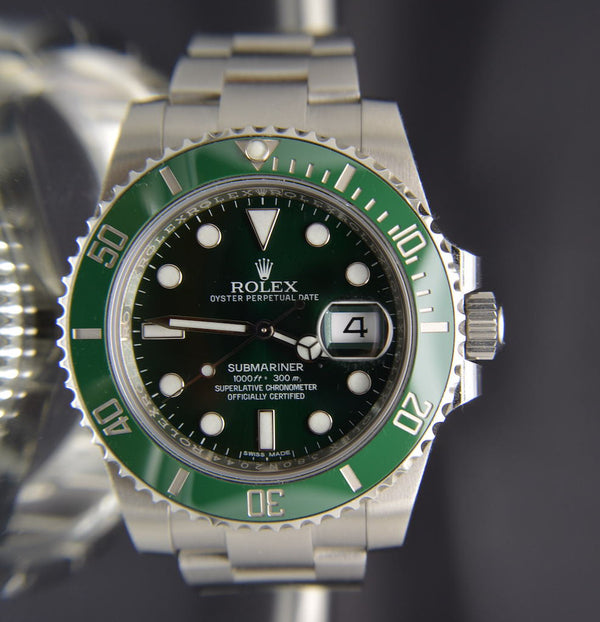 Rolex Submariner 116610LV Green 2016 (AKA HULK)