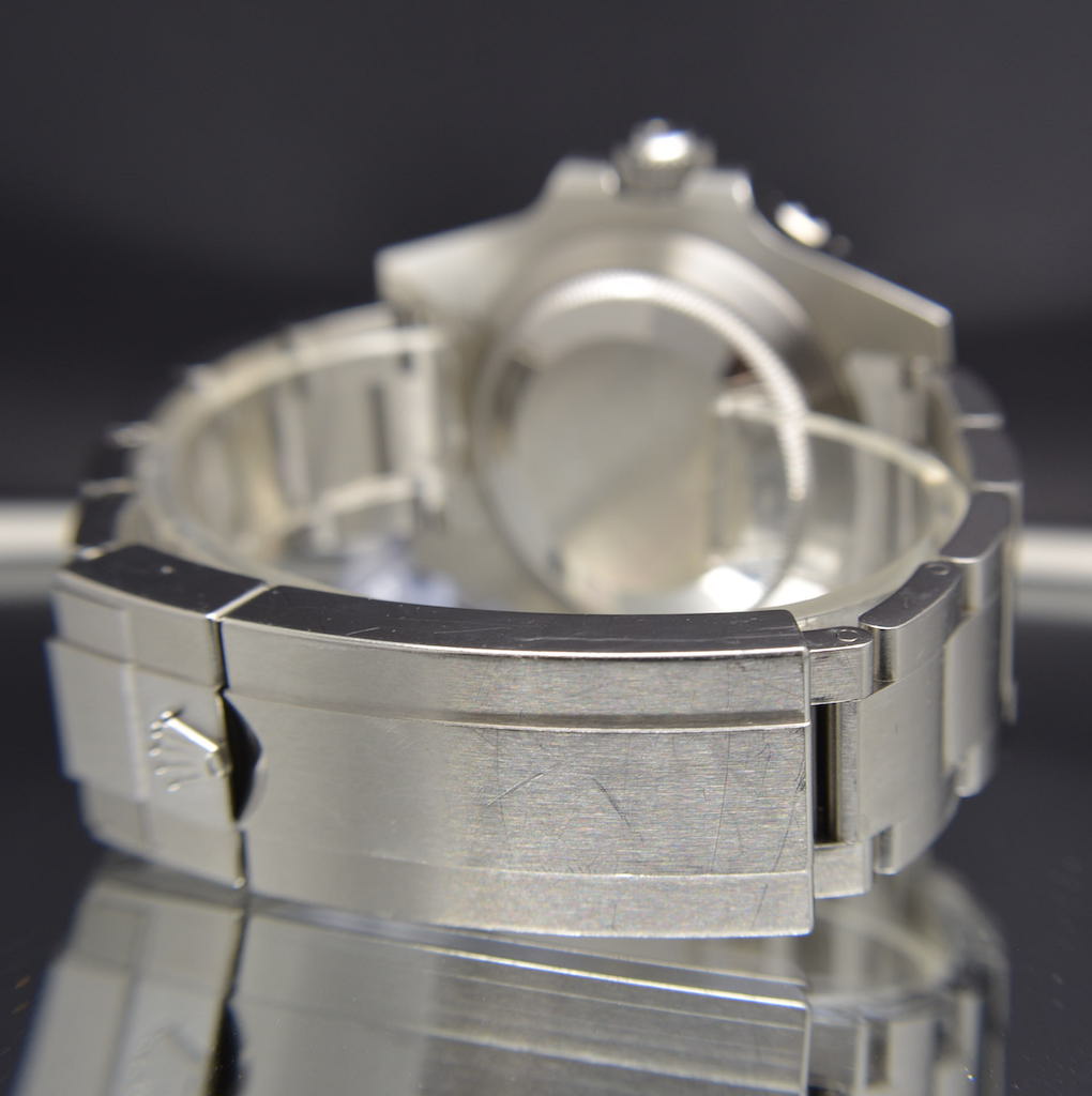 Rolex Submariner 116610LV Green 2016 (AKA HULK)