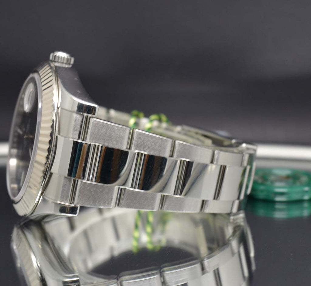 Rolex Date Just II 41mm Gold bezel Roman Dial 116334