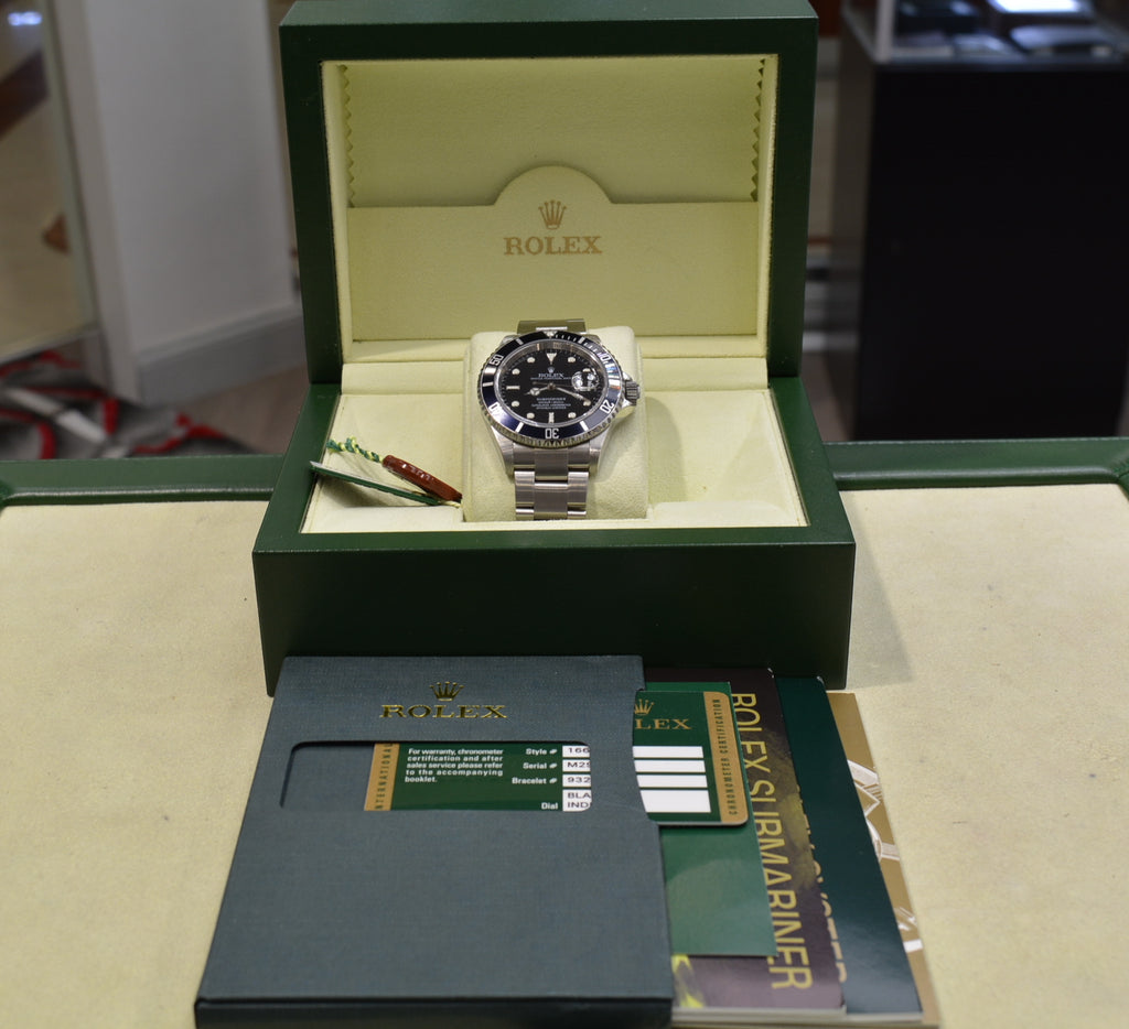 Rolex Submariner 16610 M Serial Full Set Engraving unpolished