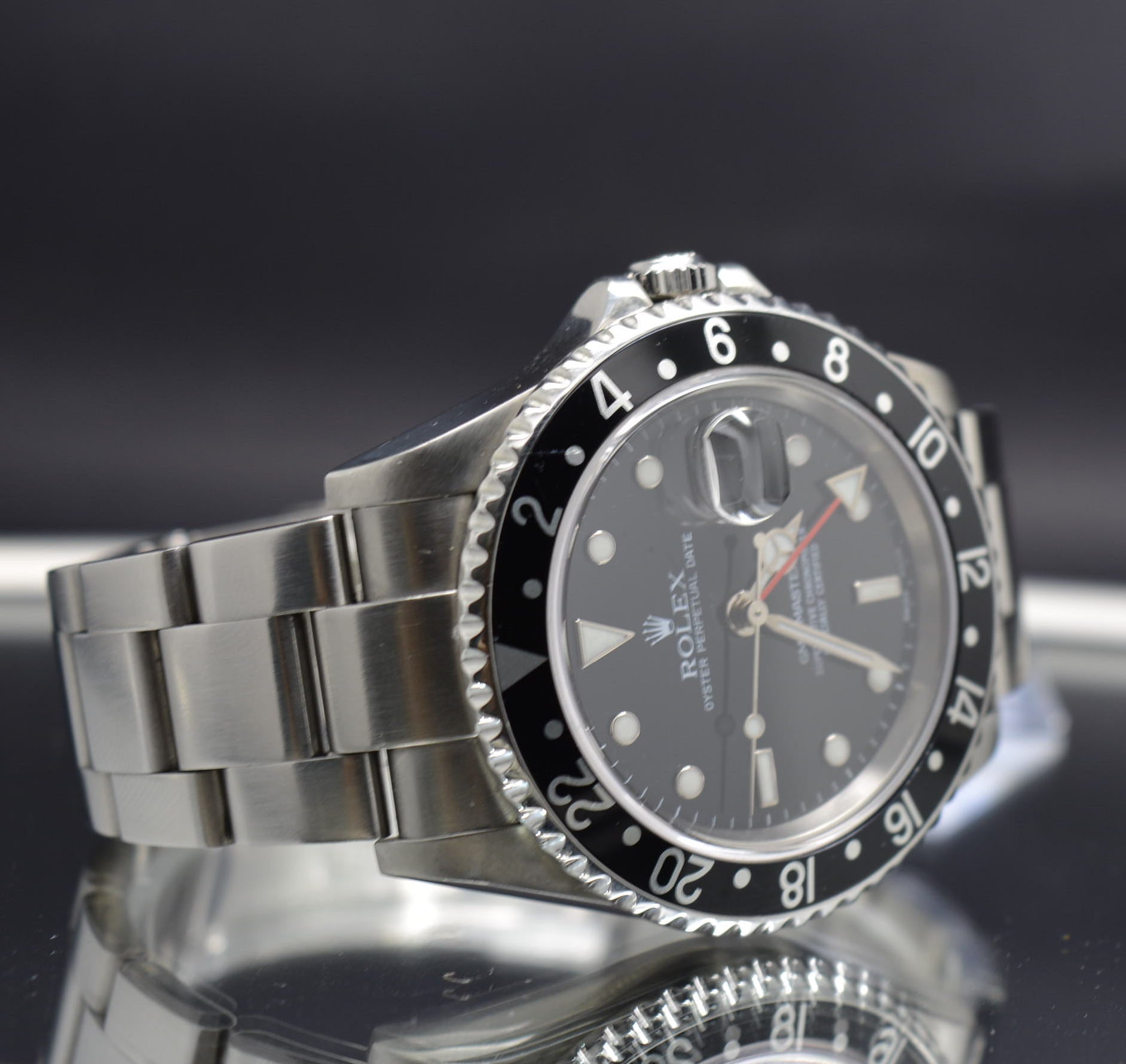 Rolex GMT Master II Black Bezel – Full Set – no Holes Case 2005