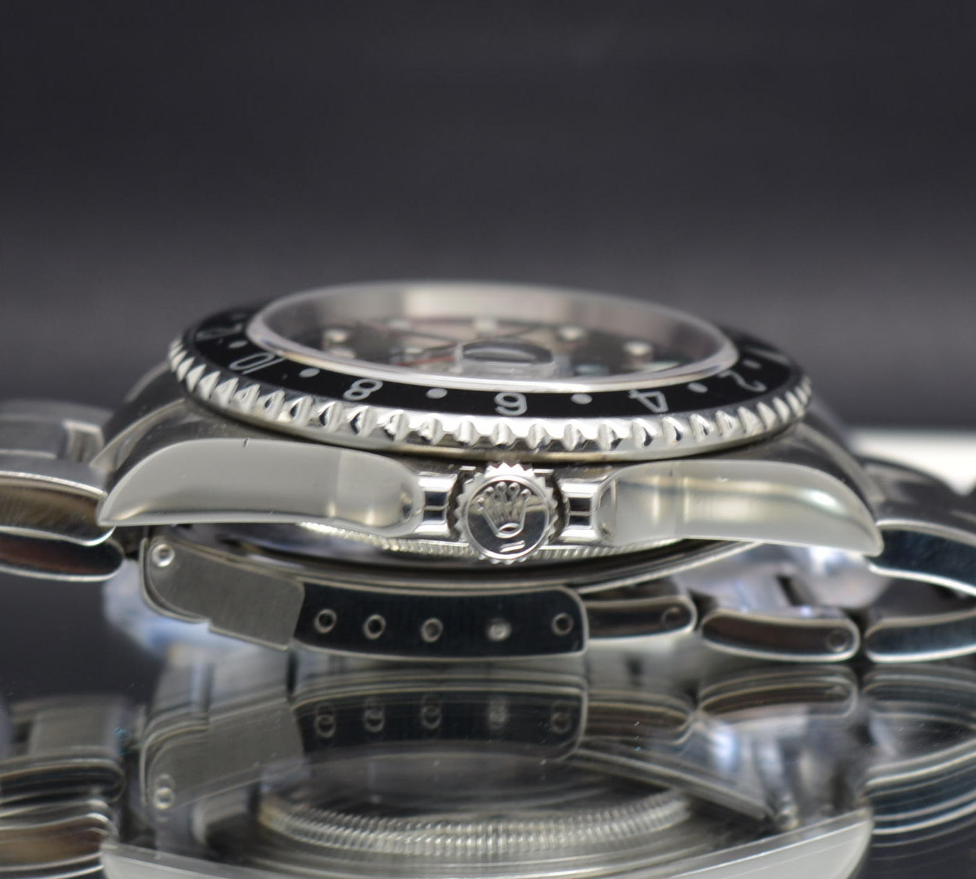 Rolex GMT Master II Black Bezel – Full Set – no Holes Case 2005