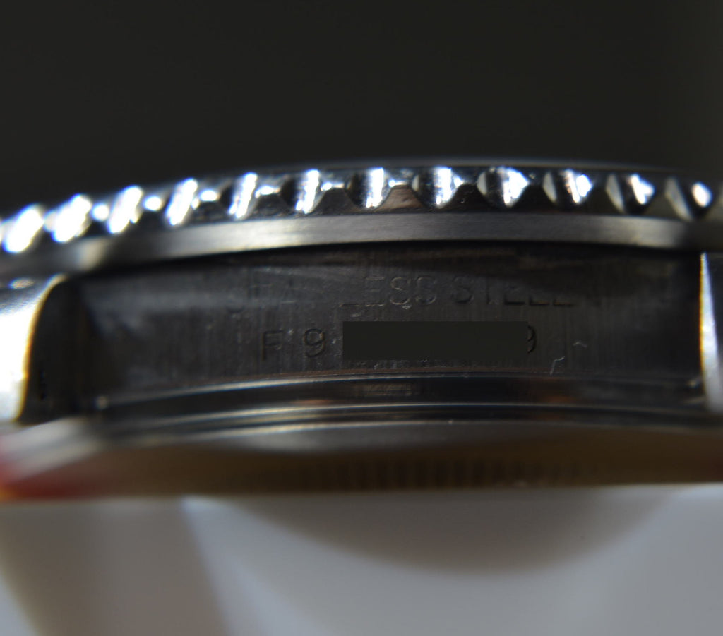 Rolex GMT Master II Black Bezel – Full Set – no Holes Case 2005