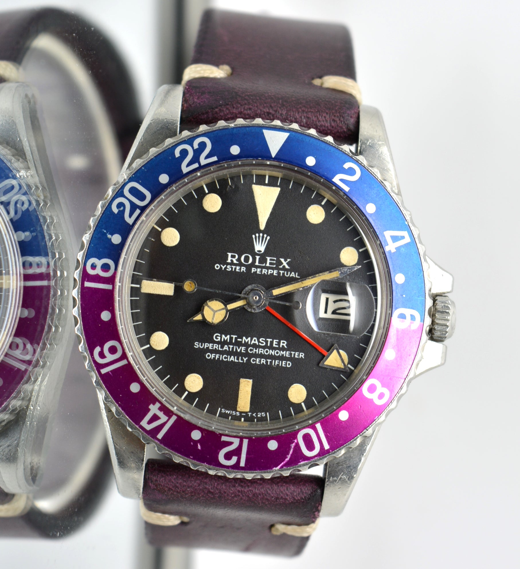 Rolex GMT 1675 Full Set Fuchsia unpolished Insert 1969’s