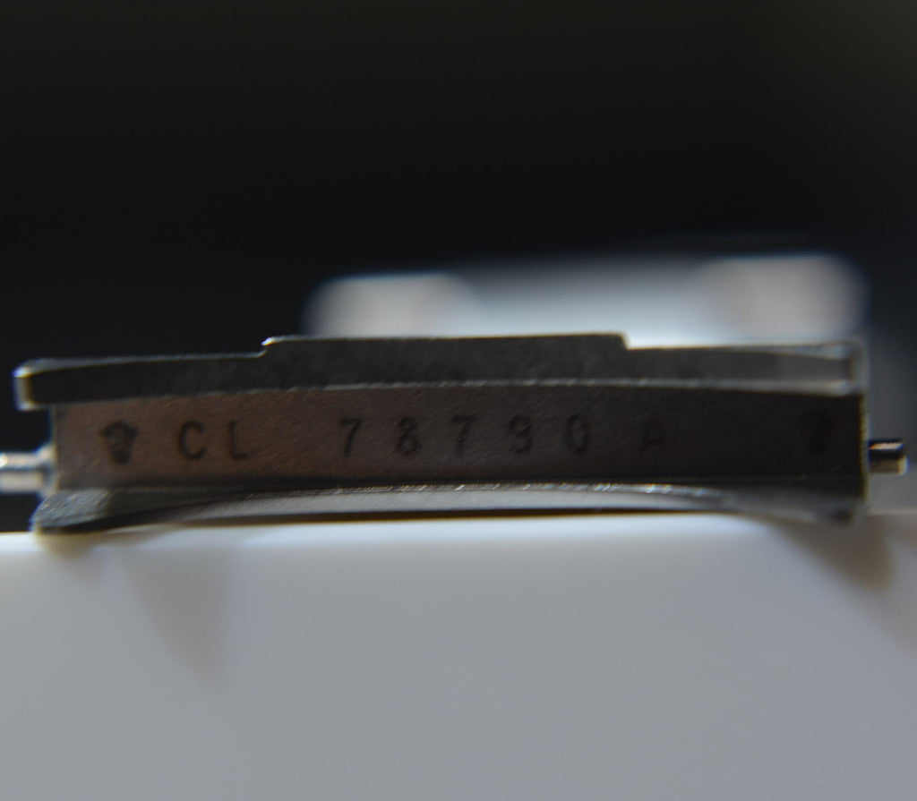Rolex GMT Master II Black Bezel – Full Set – no Holes Case 2005