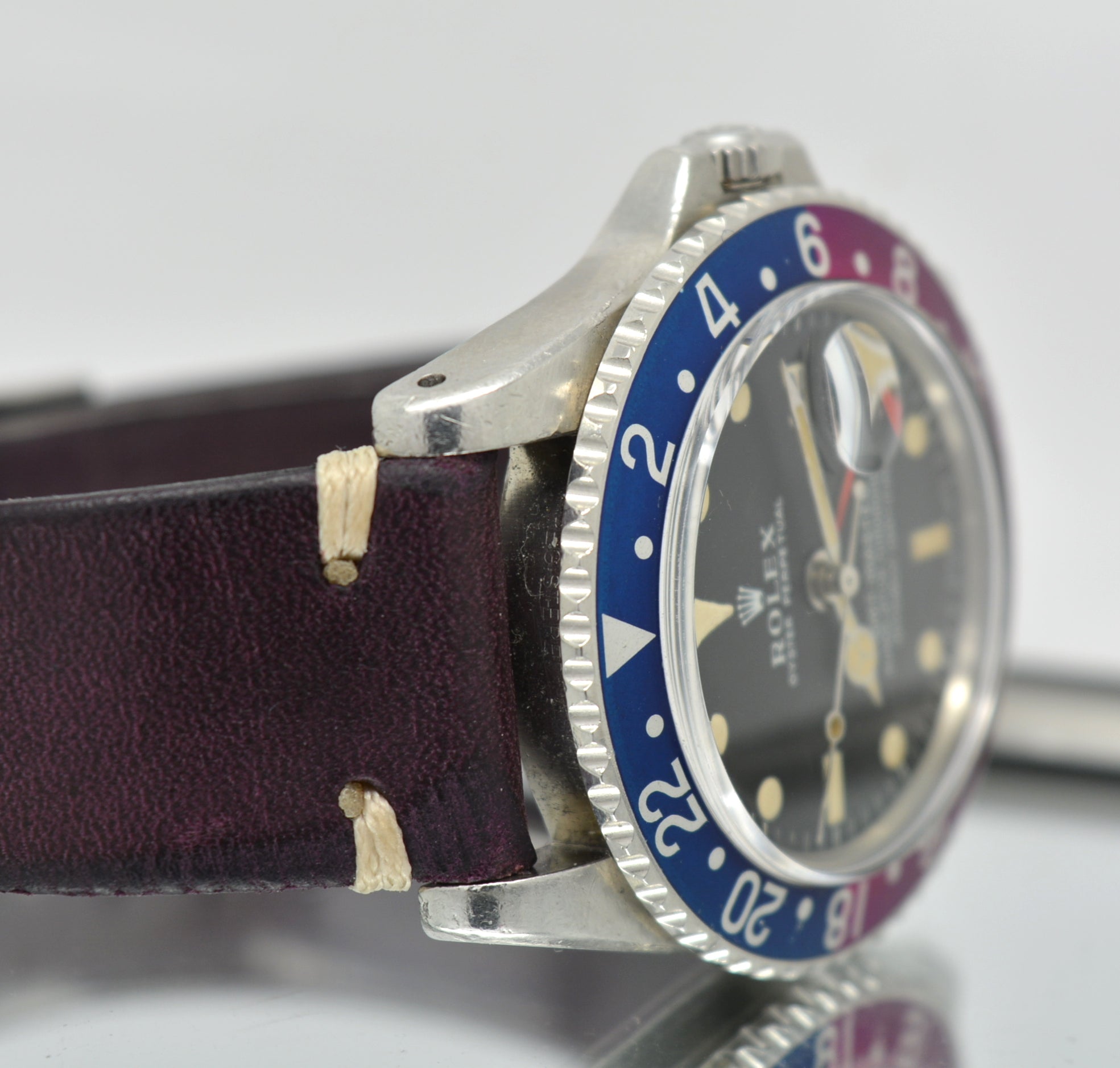 Rolex GMT 1675 Full Set Fuchsia unpolished Insert 1969’s
