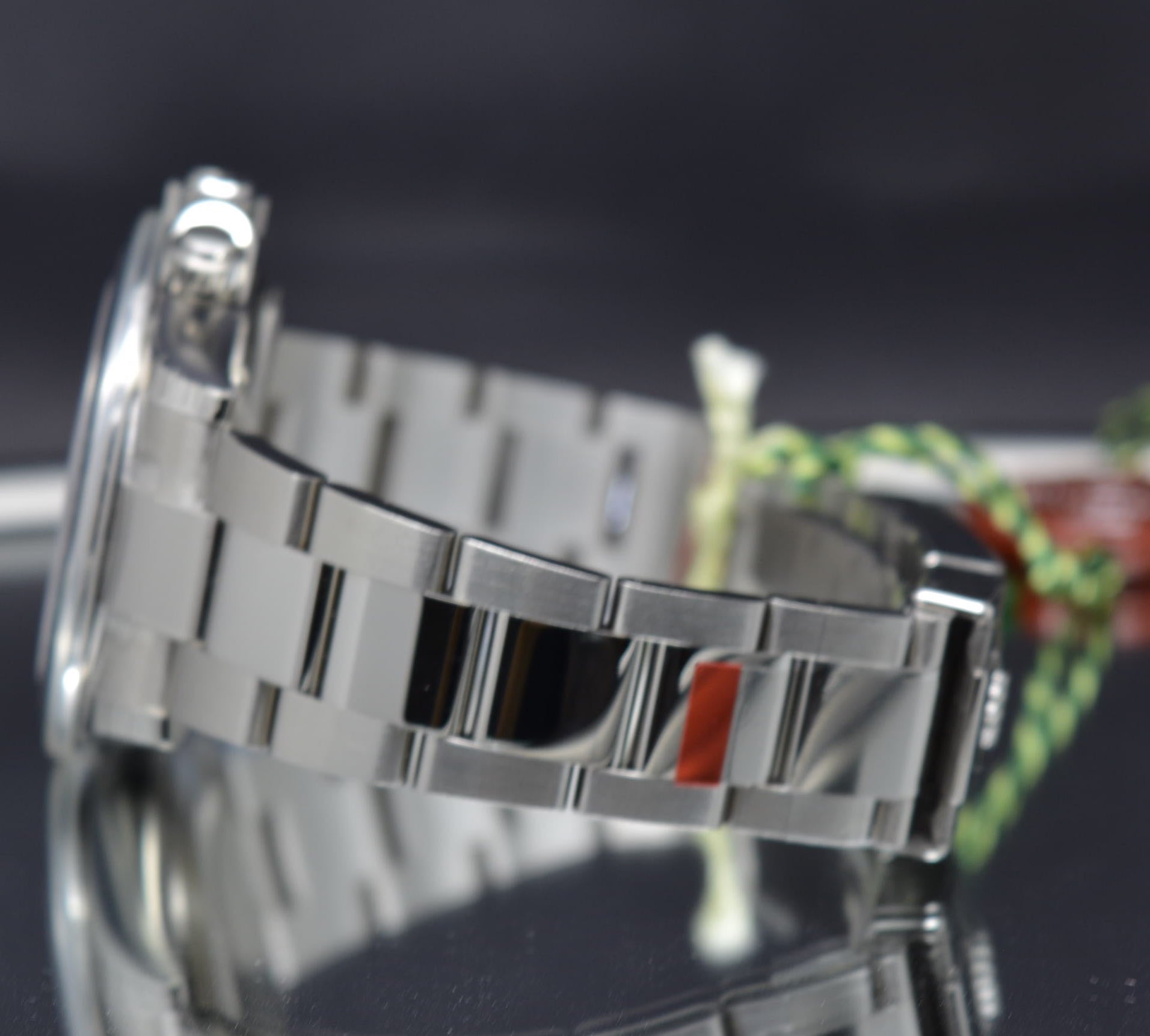 Rolex Daytona 116520 New Old Stock full set