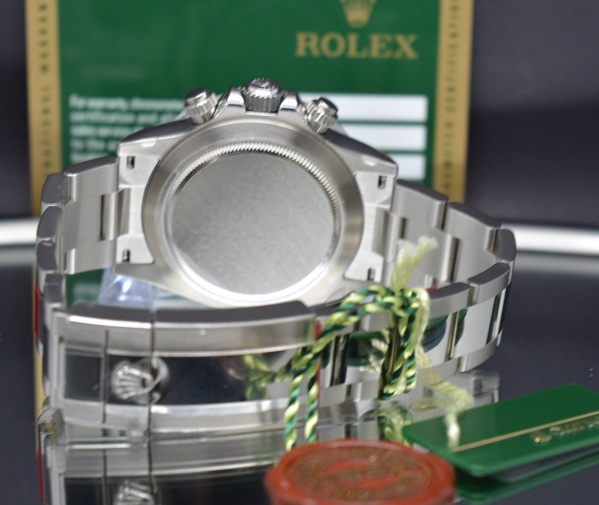 Rolex Daytona 116520 New Old Stock full set