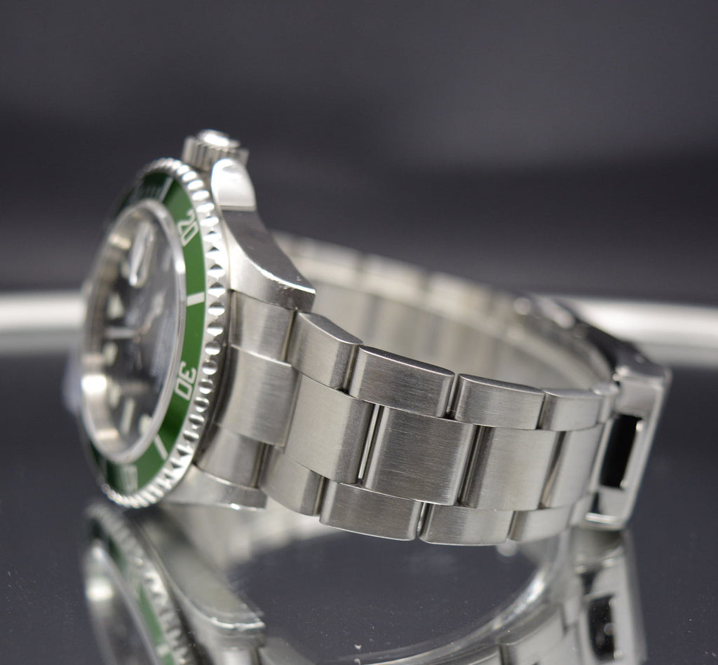 Rolex Submariner 16610LV  Anniversary Engraved FULL SET– unpolished