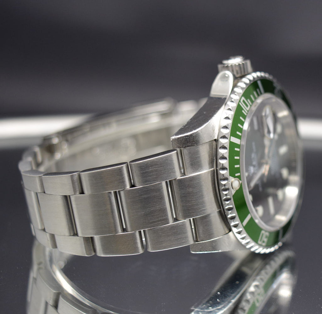 Rolex Submariner 16610LV  Anniversary Engraved FULL SET– unpolished