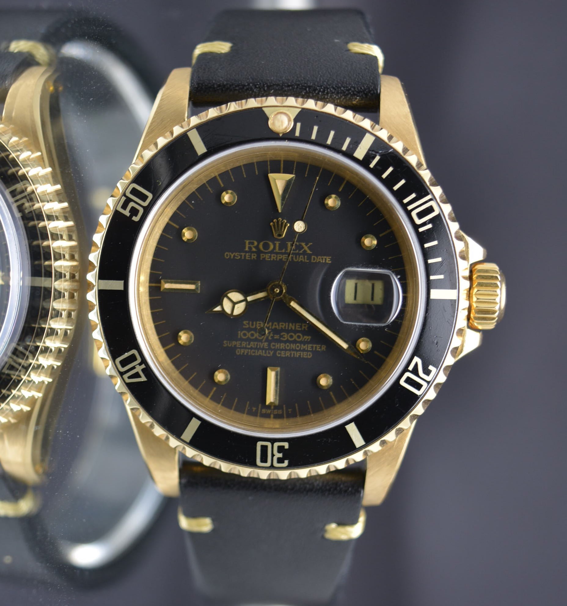 Rolex Submariner 16808 Solid 18k Gold untouched Dial