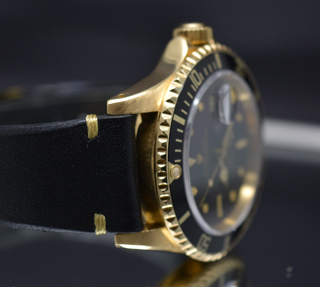 Rolex Submariner 16808 Solid 18k Gold untouched Dial
