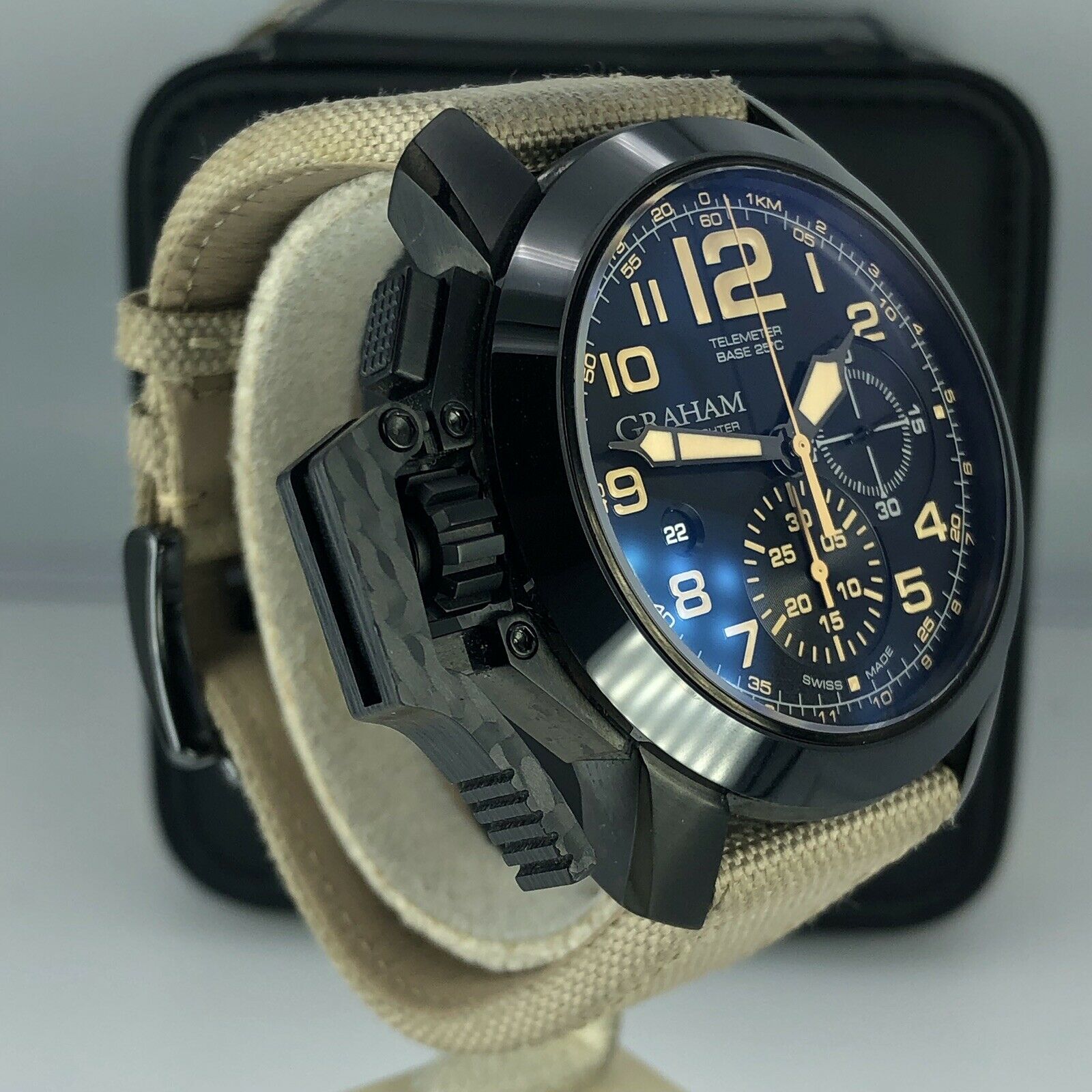 Graham Chronofigter Oversize Black Sahara 2CCAU.B02A PVD case Mint Condition