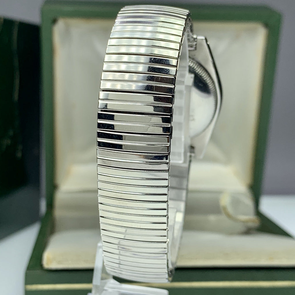 1940’s Vintage Rolex Oyster Perpetual 2940 Bubbleback Rhodium Dial