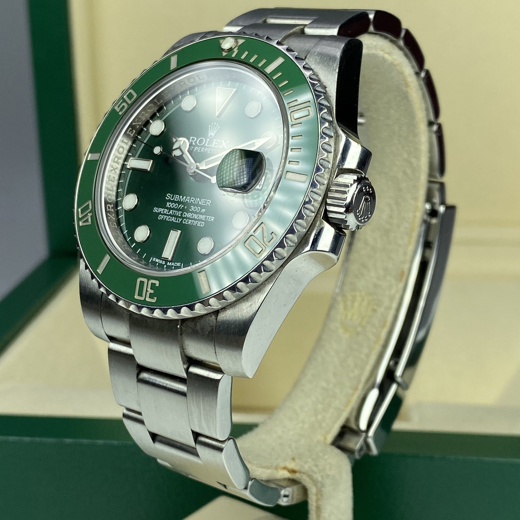Rolex Submariner Green Hulk G Serial