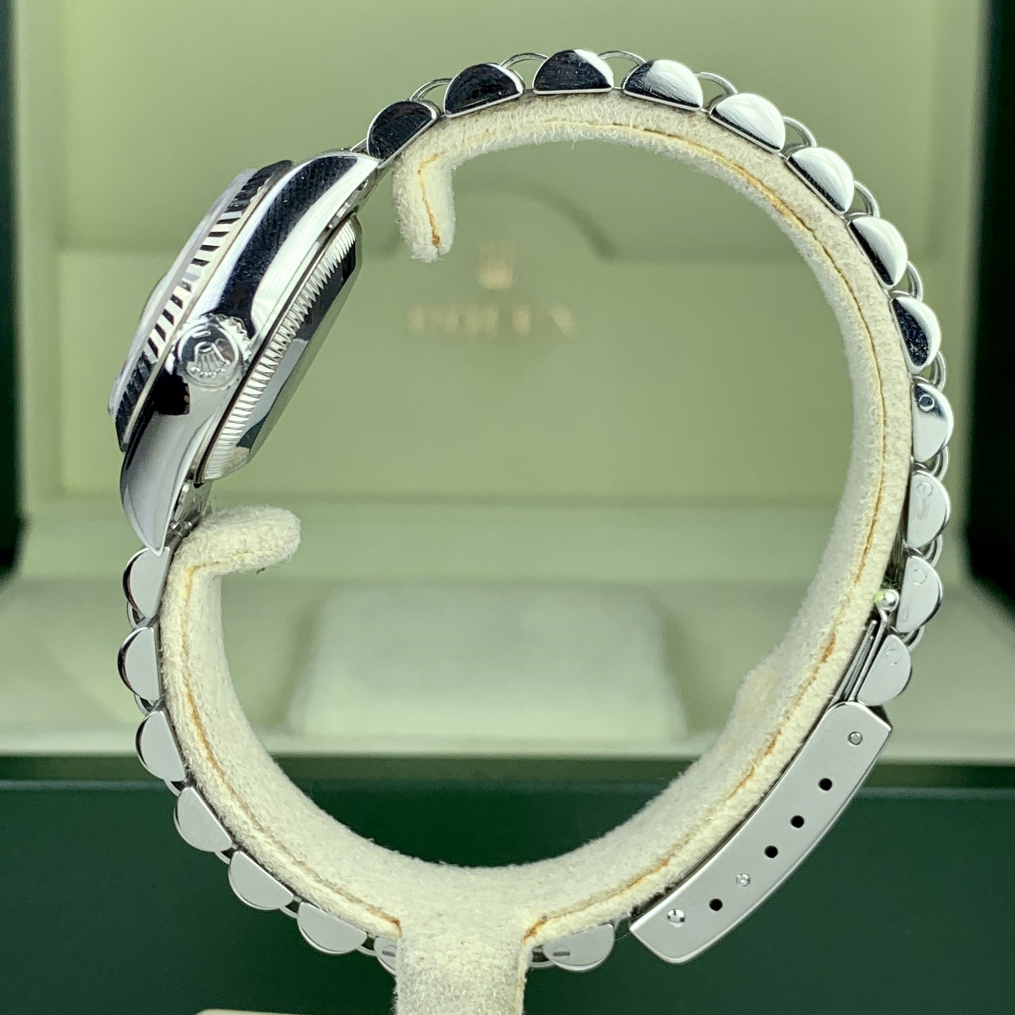1997 Rolex Datejust 69174 Stainless Steel with Box