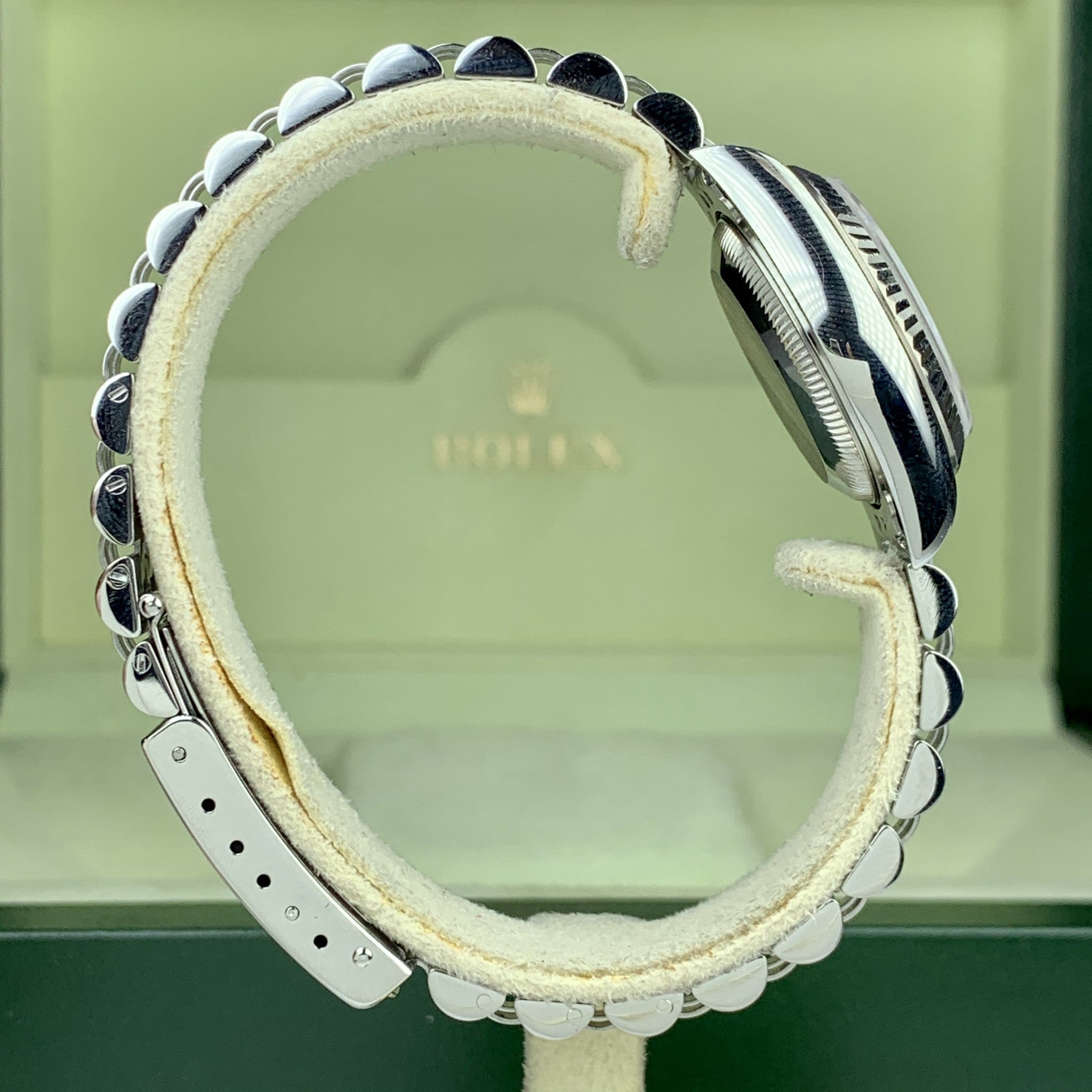 1997 Rolex Datejust 69174 Stainless Steel with Box