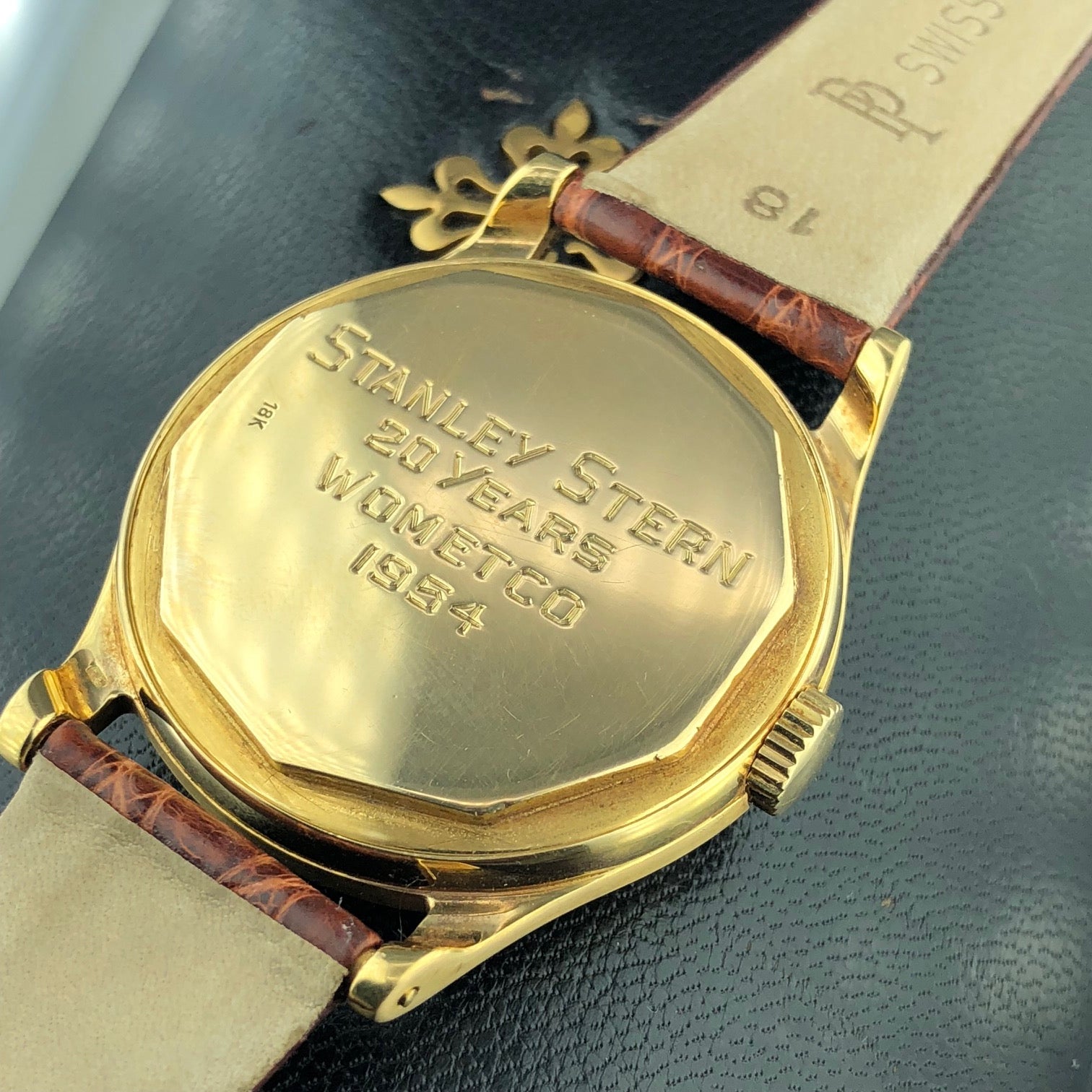 1953 Vintage Patek Philippe Calatrava 2509 Screw Back 18k Solid Gold Box Paper