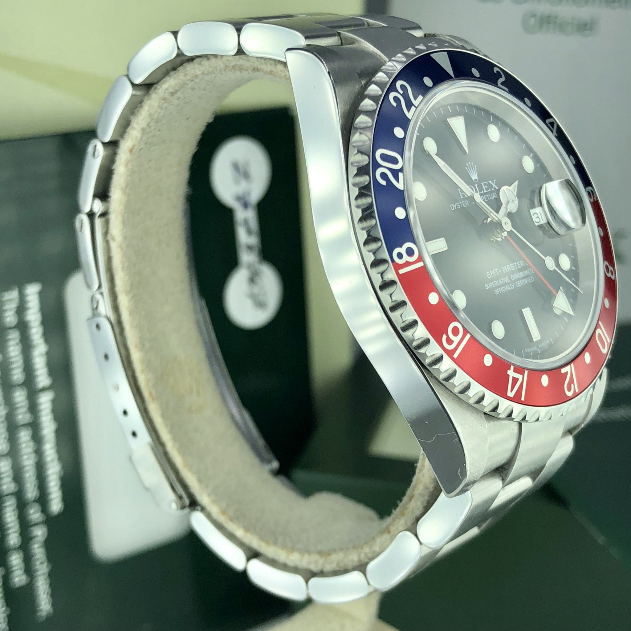 2008 Rolex GMT Master II 16710 Pepsi Unpolished Full Set Box & Papers Z serial