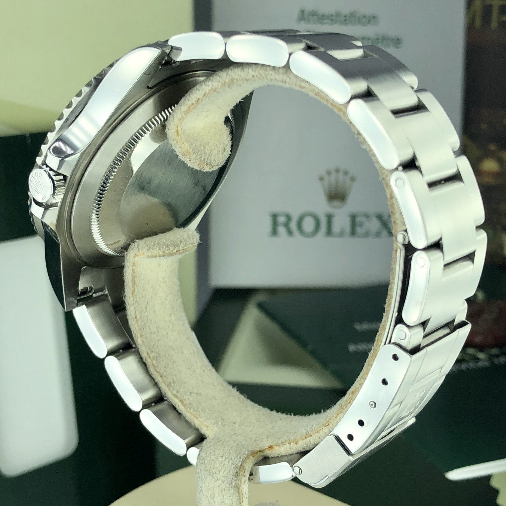 2008 Rolex GMT Master II 16710 Pepsi Unpolished Full Set Box & Papers Z serial
