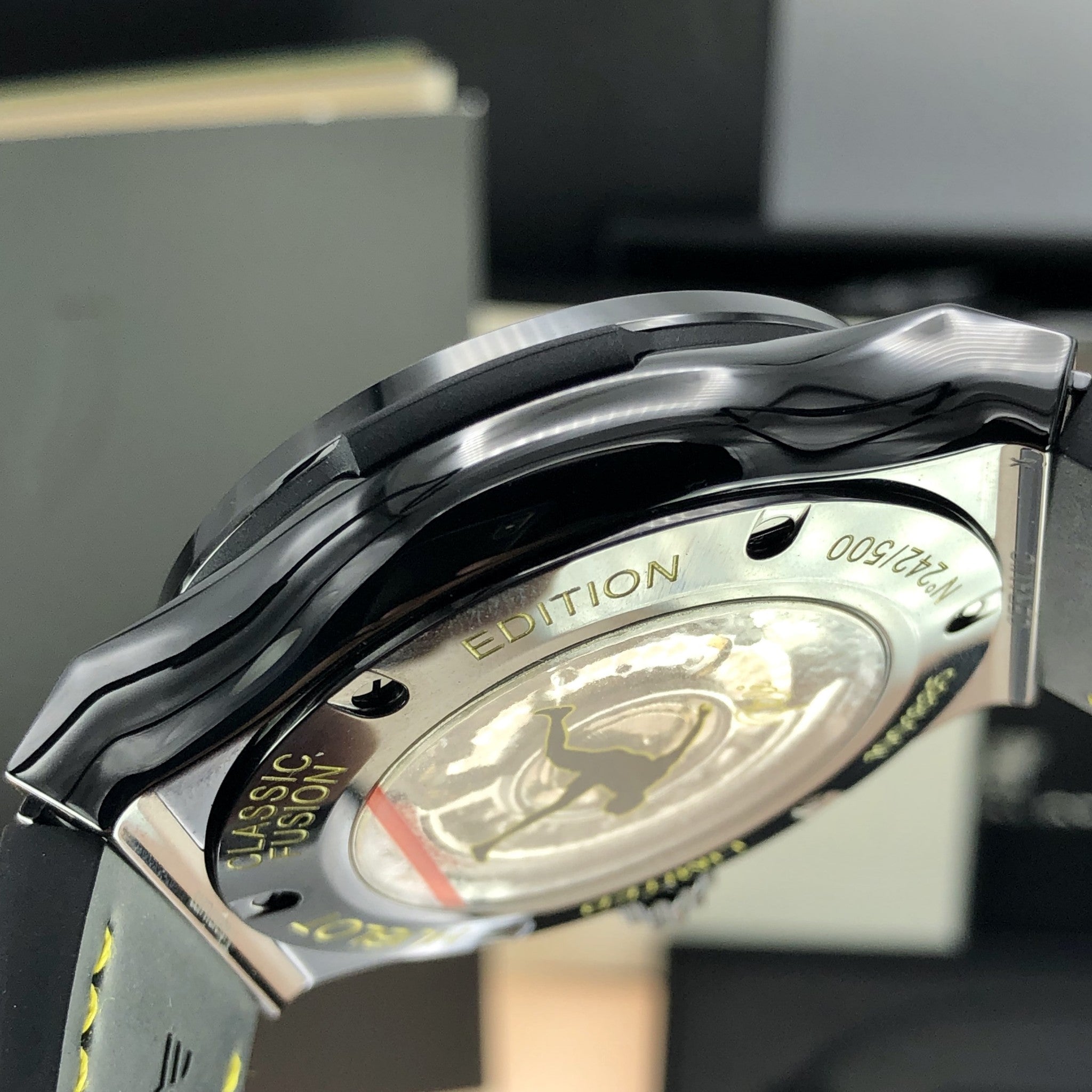 HUBLOT CLASSIC FUSION PELÉ Edition 45mm Ceramic 525.CM.0179.VR.PEL14