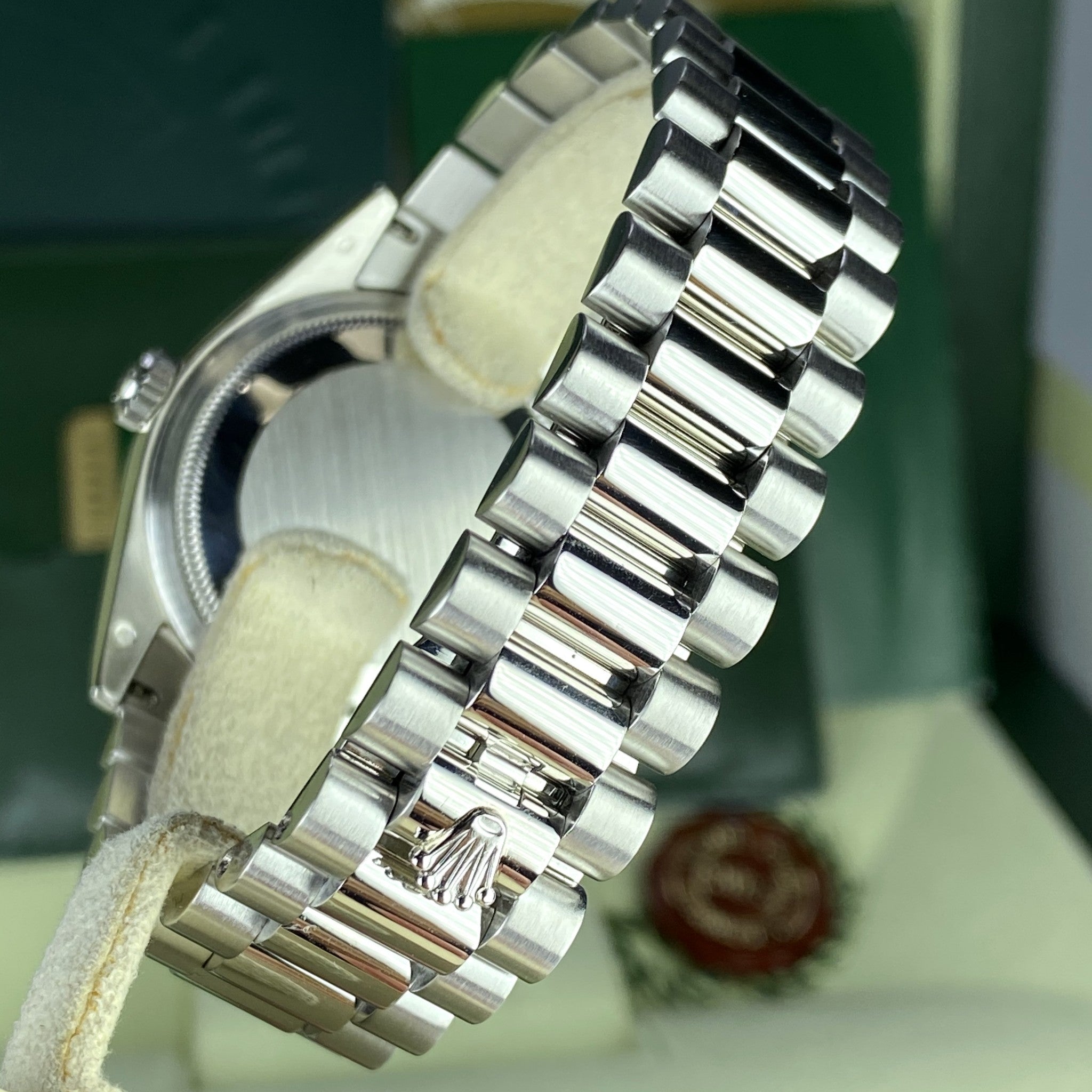2007 Rolex DayDate 36mm 118206 FullSet Box and Papers