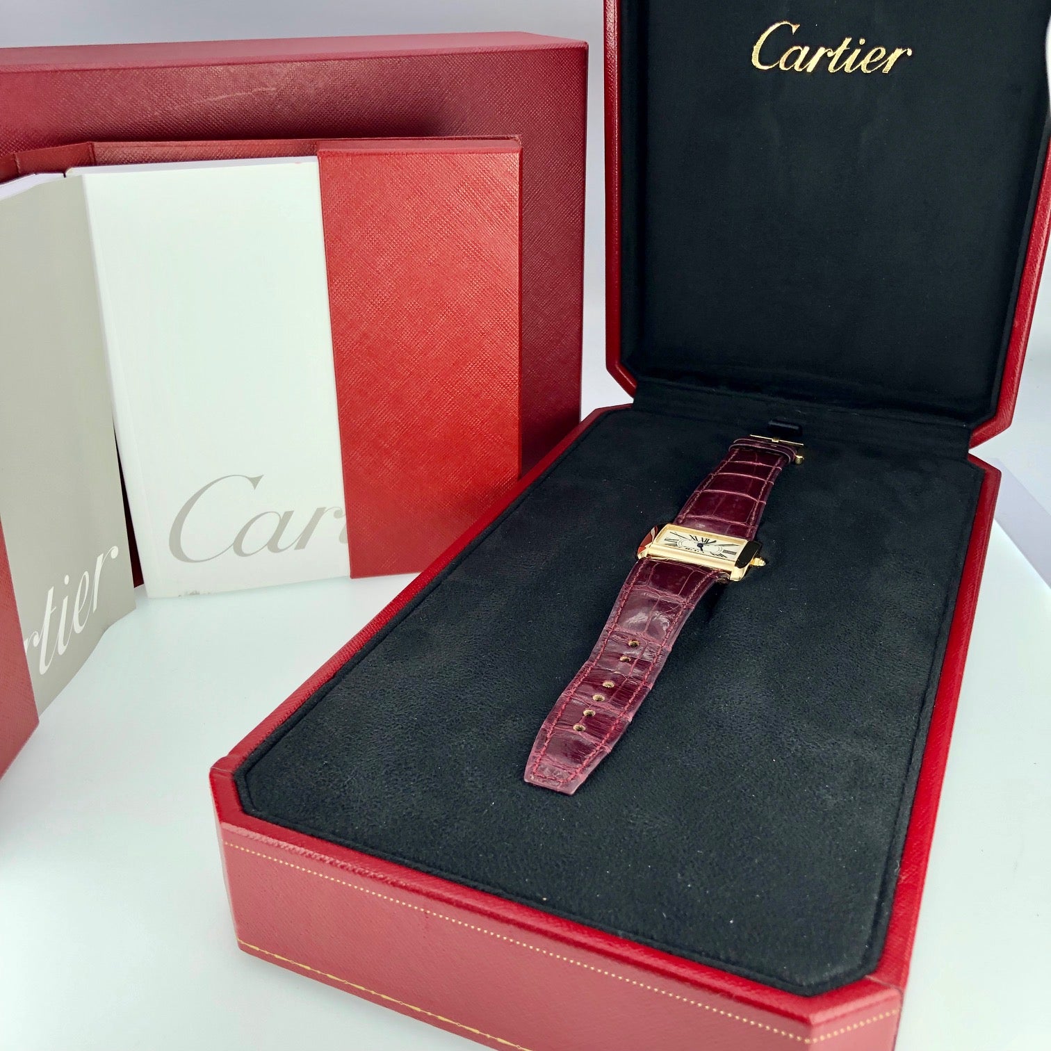 Cartier Tank Divan 18k Yellow Gold Ladies Ref. 2601 With Box & Papers