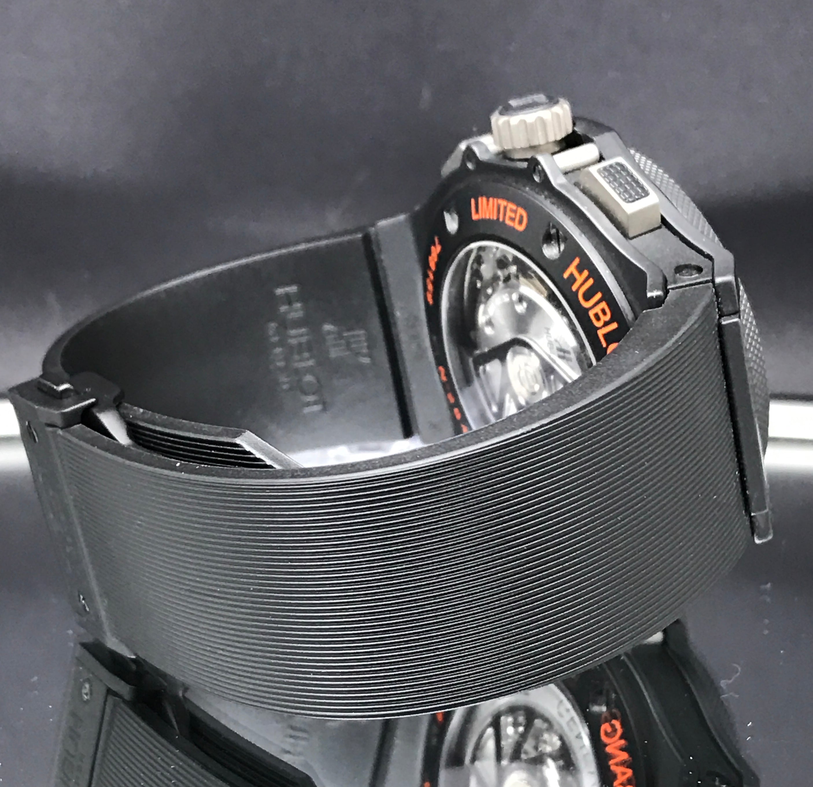Hublot Big Bang Aero Full Ceramic 44mm Mint Condition B & P 310.CI.1190.RX.AB010