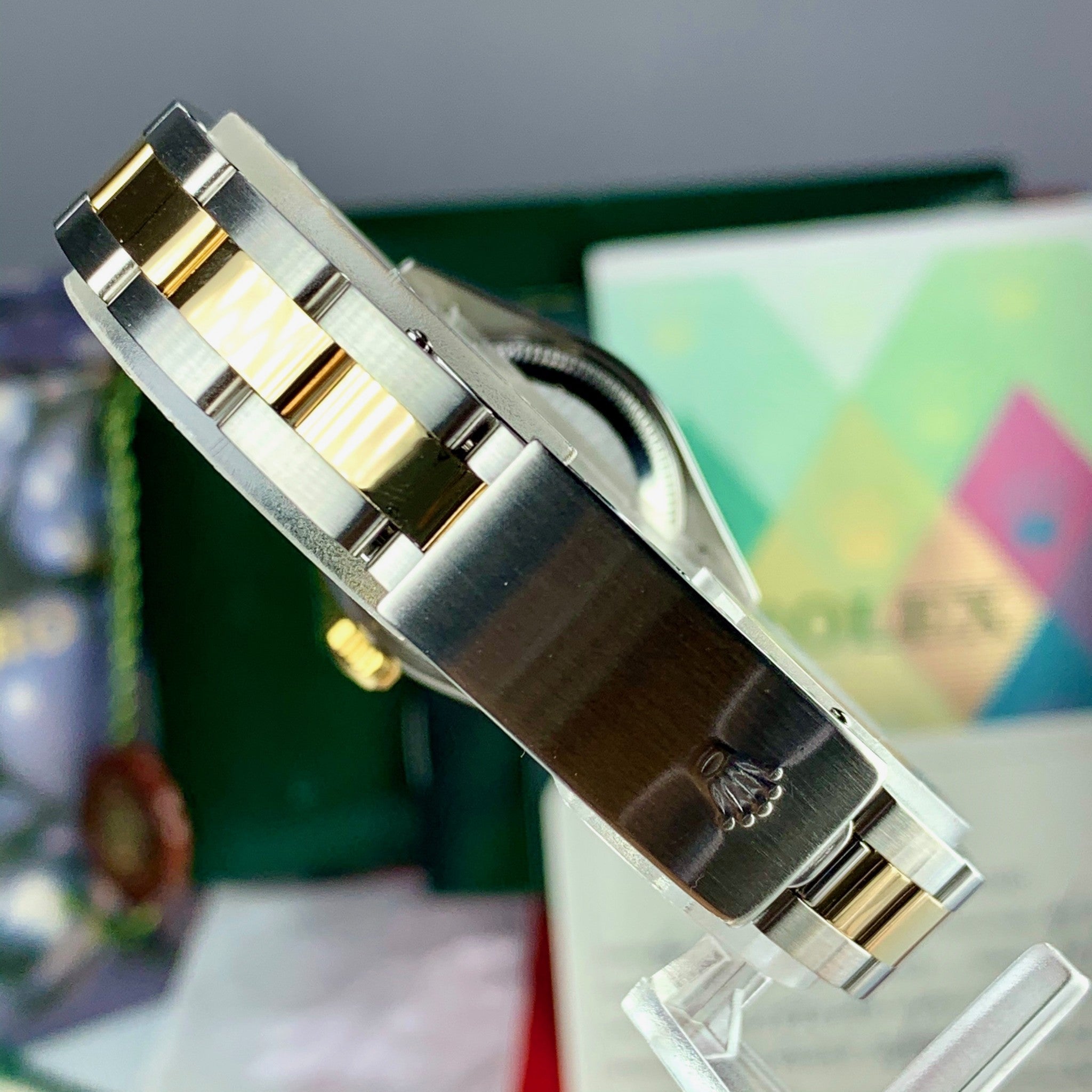 2004 Rolex DateJust 17973 Two Tone 26mm Box, Papers and Booklets
