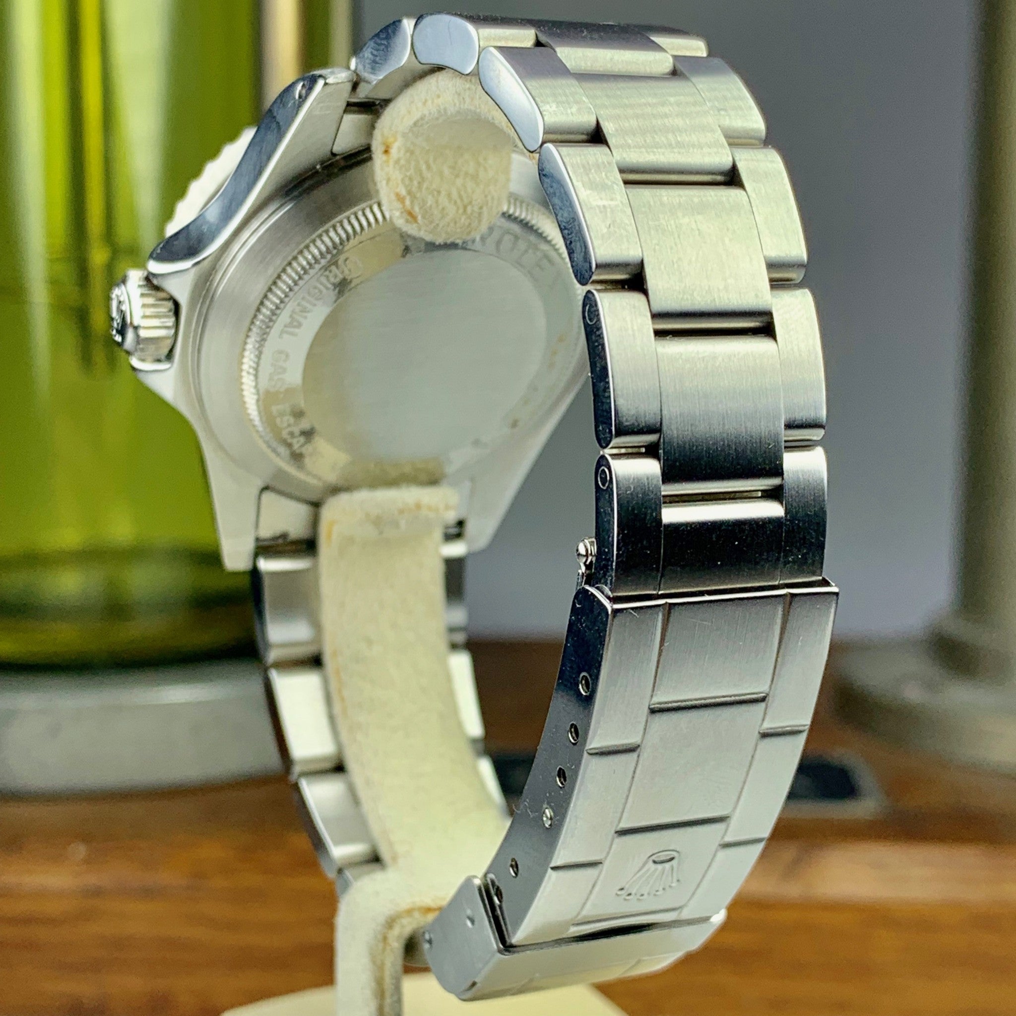 1985 Vintage Rolex Sea-Dweller 16660 “Triple Six”