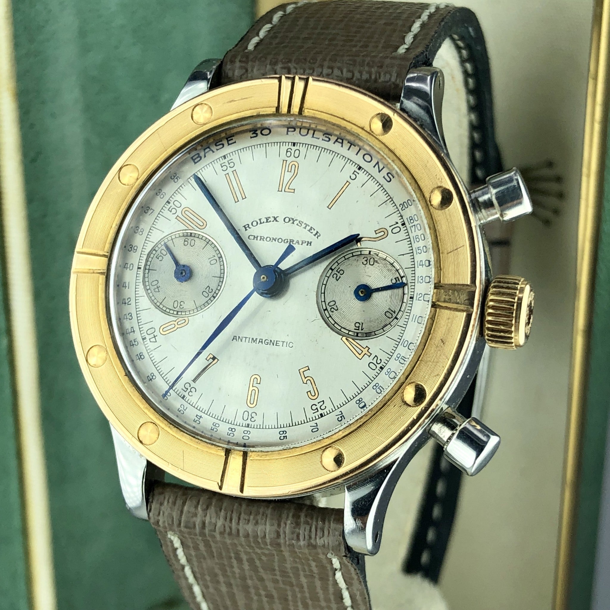 1940’s Vintage Rolex 3668 Oyster Chronograph Antimagnétique Monoblocco