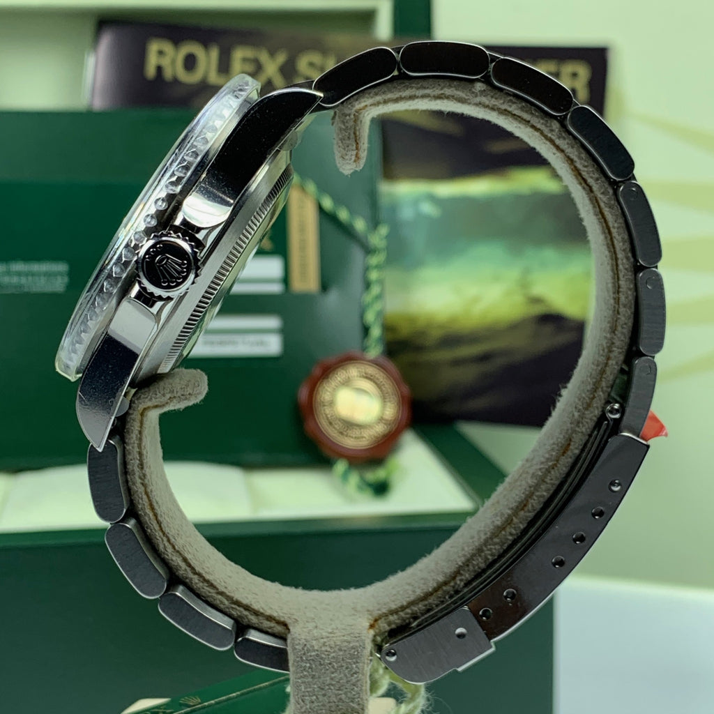 2011 NOS Rolex Submariner 16610 Last generation Box & Card