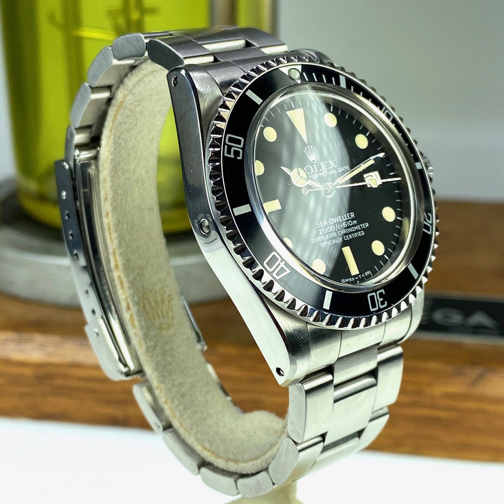 1983 Vintage Rolex Sea-Dweller 1665 Last Generation Creamy Patina