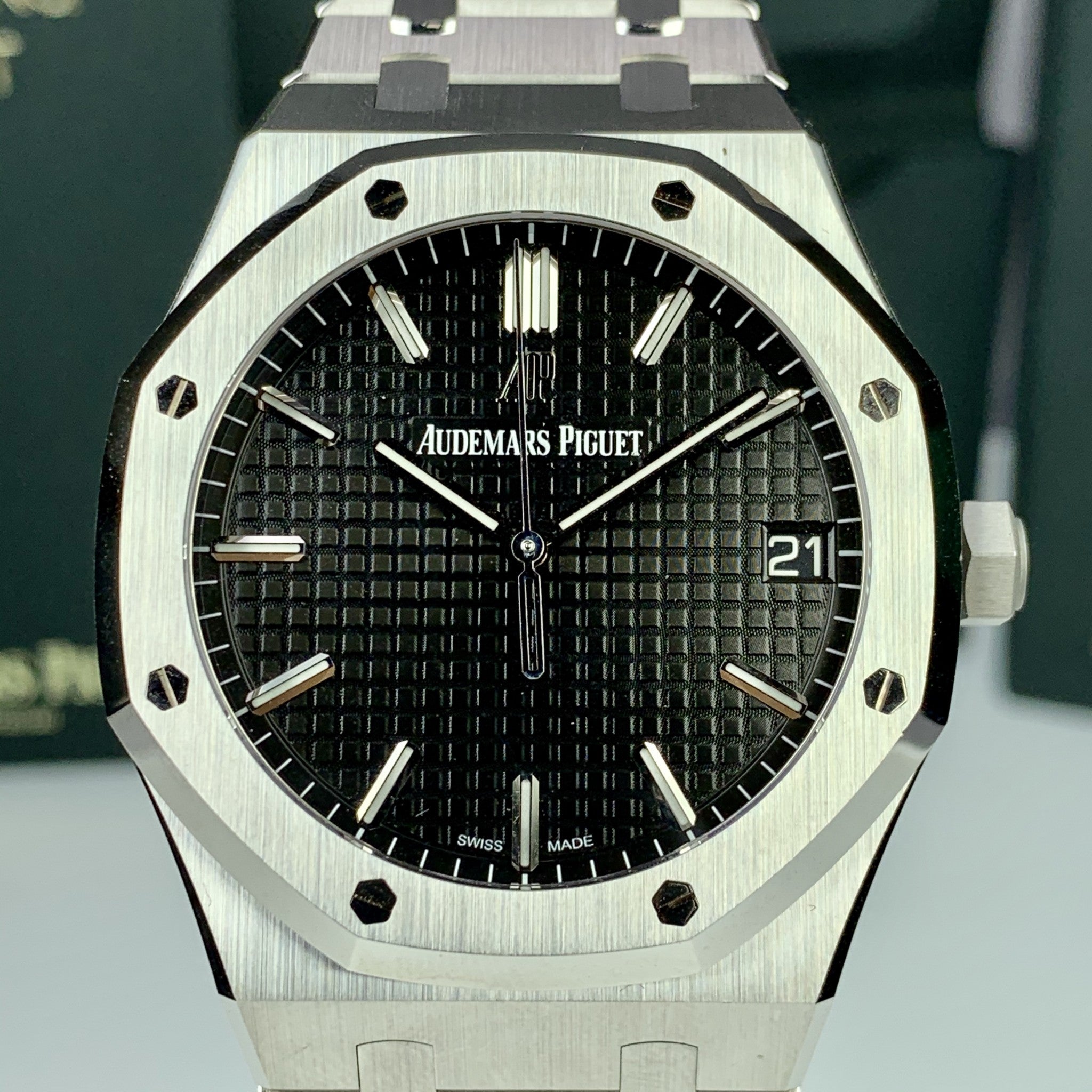 2019 Audemars Piguet Royal Oak 15500ST Brand New Unworn (No Box)