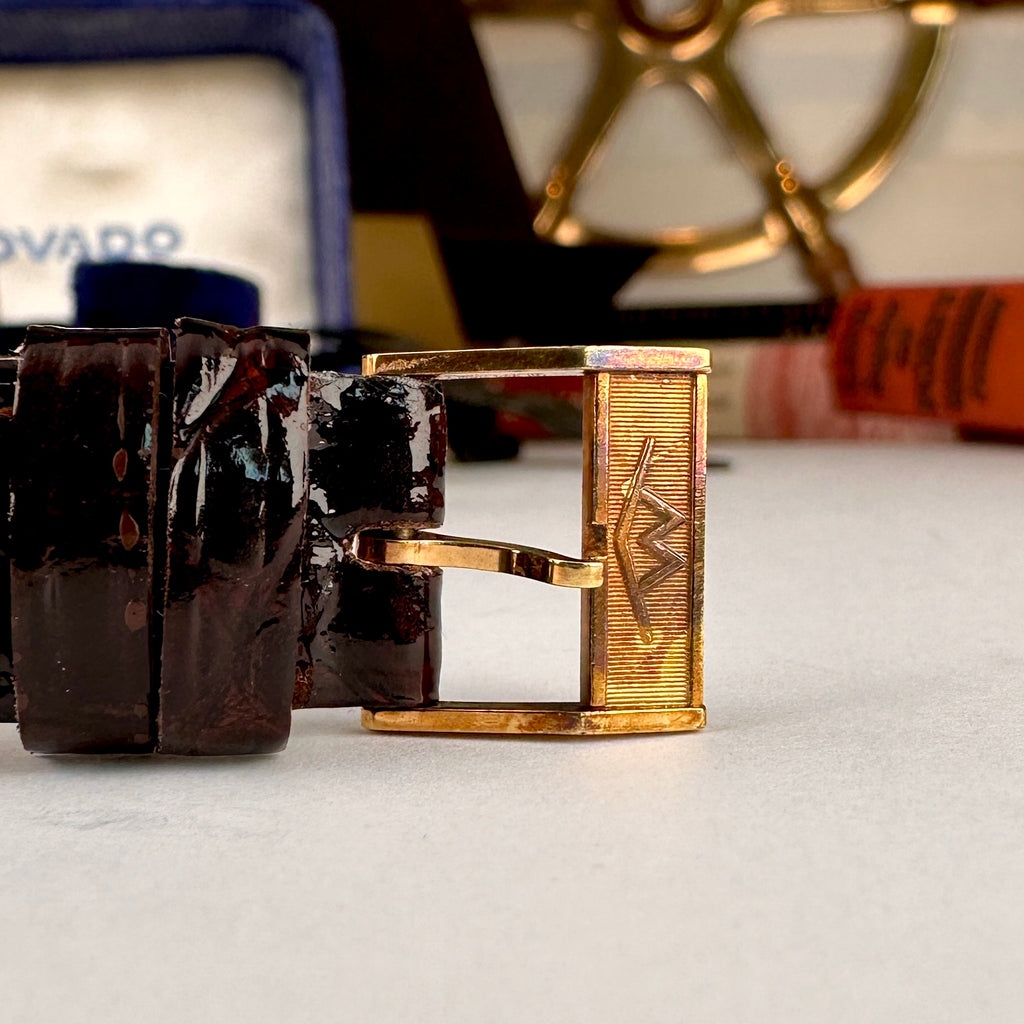 Movado Zenith Curved Allongèe Baignoire Oval 18k Solid Gold with Lapis Lazuli Dial