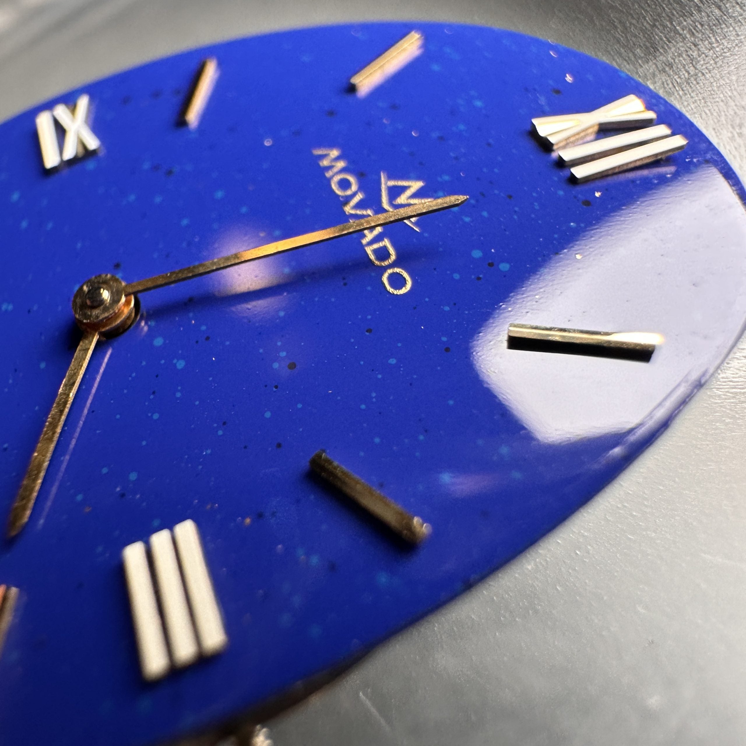 Movado Zenith Curved Allongèe Baignoire Oval 18k Solid Gold with Lapis Lazuli Dial