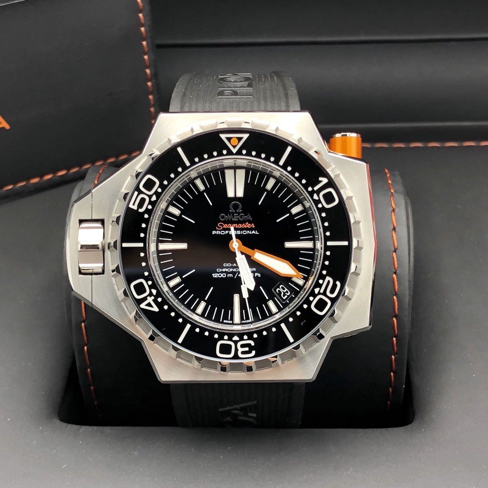 Omega Seamster PLOPROF 1200M Co Axial Professional Diver Rubber band