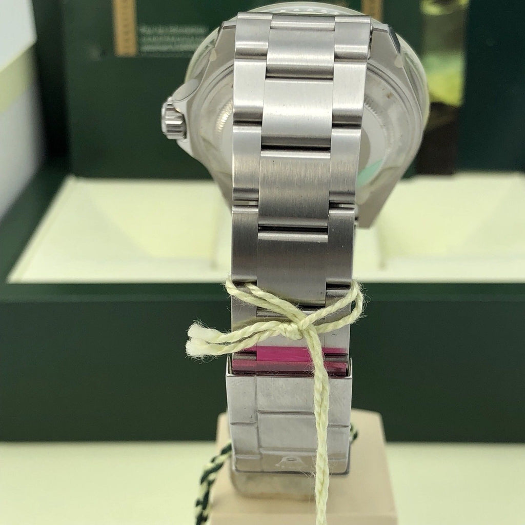 2008 NOS Rolex 16610LV Submariner Anniversary Green Kermit Full Set Card M