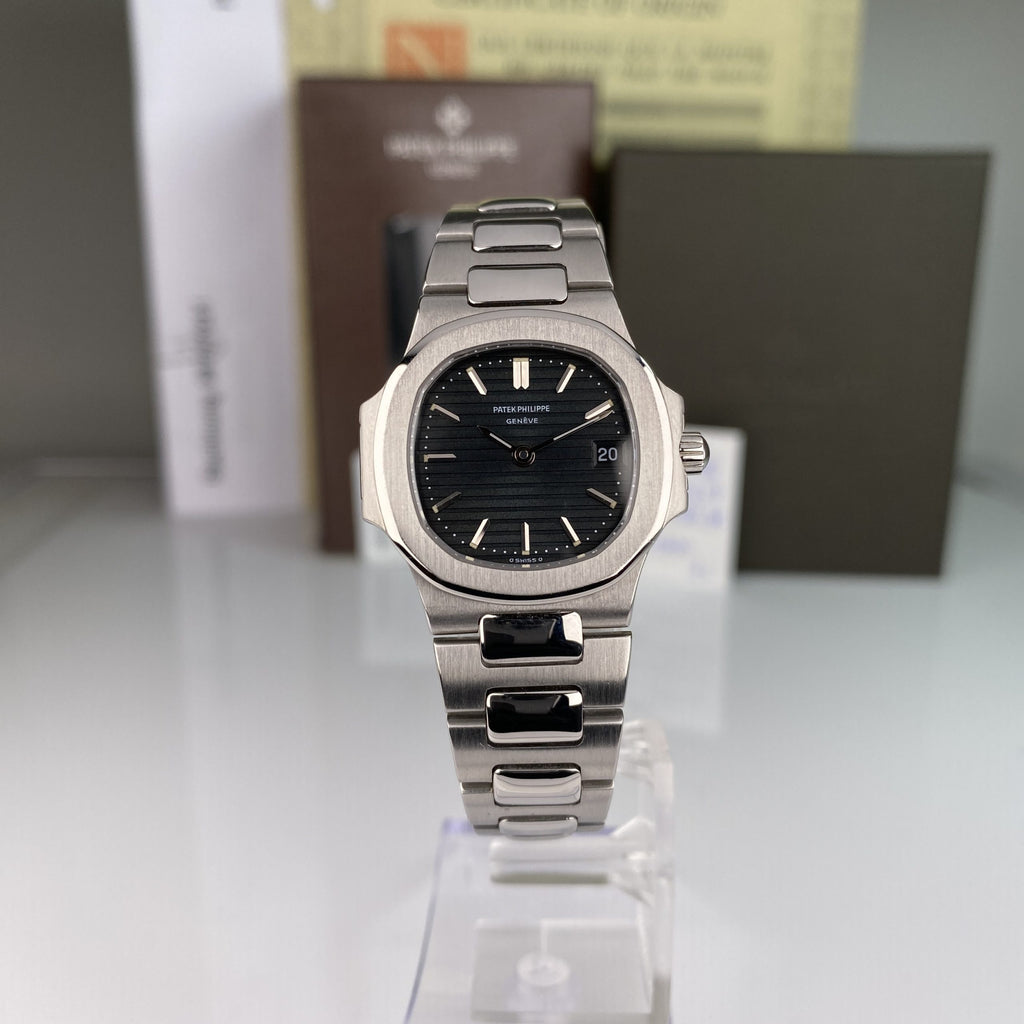 Patek Philippe Nautilus 4700/1 Stainless Steel Ladies w Box and papers Serviced by Patek 2022