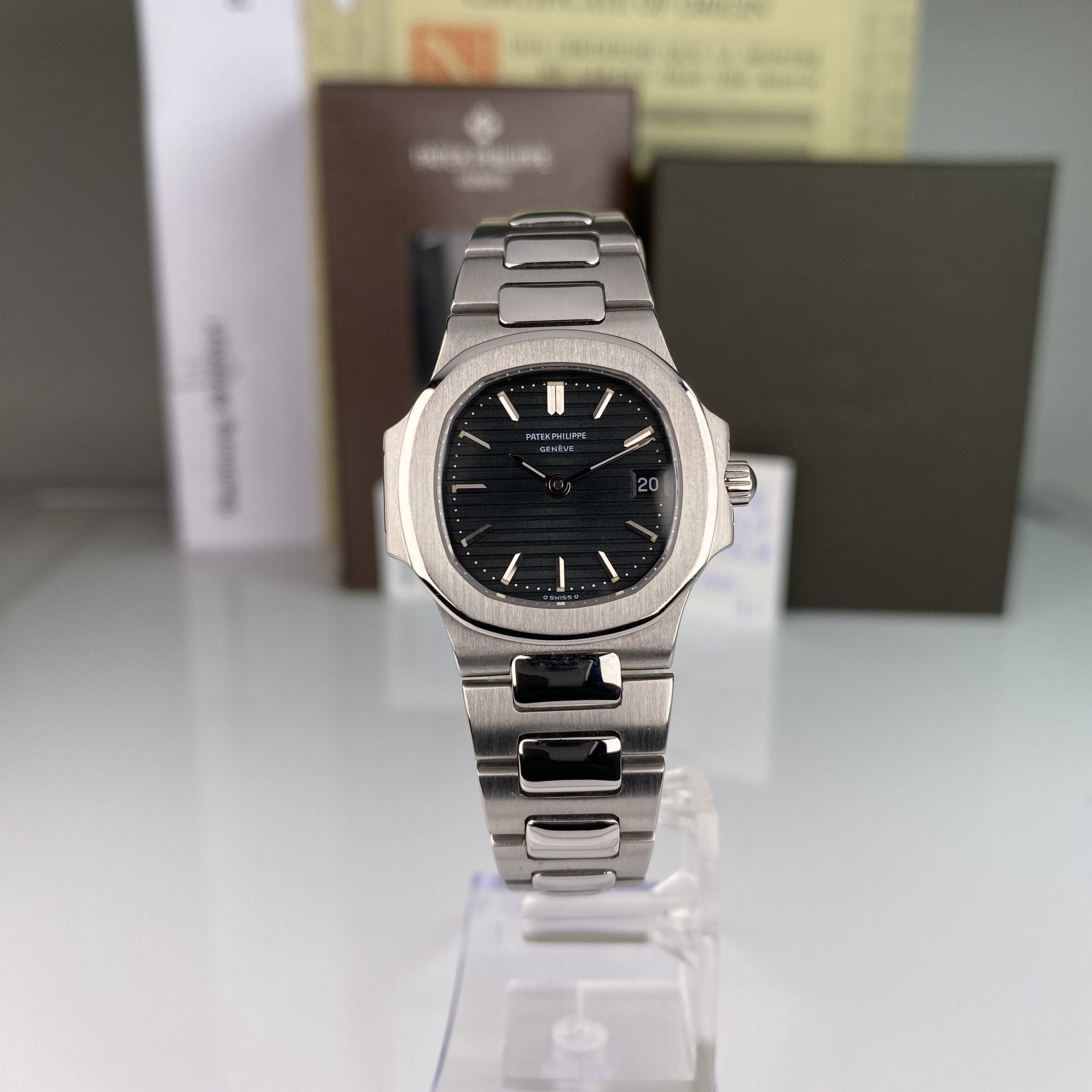 Patek Philippe Nautilus 4700/1 Stainless Steel Ladies w Box and papers Serviced by Patek 2022
