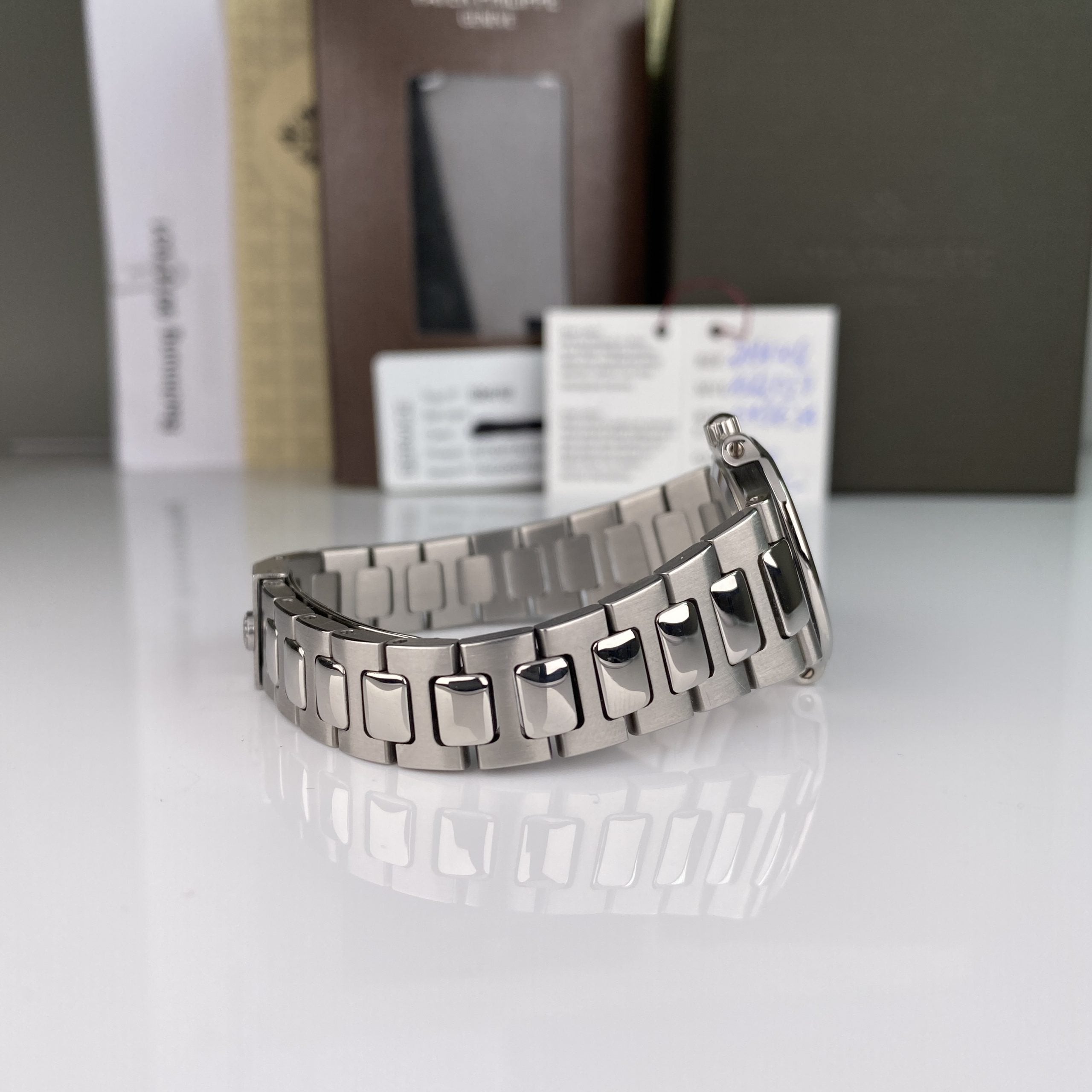 Patek Philippe Nautilus 4700/1 Stainless Steel Ladies w Box and papers Serviced by Patek 2022