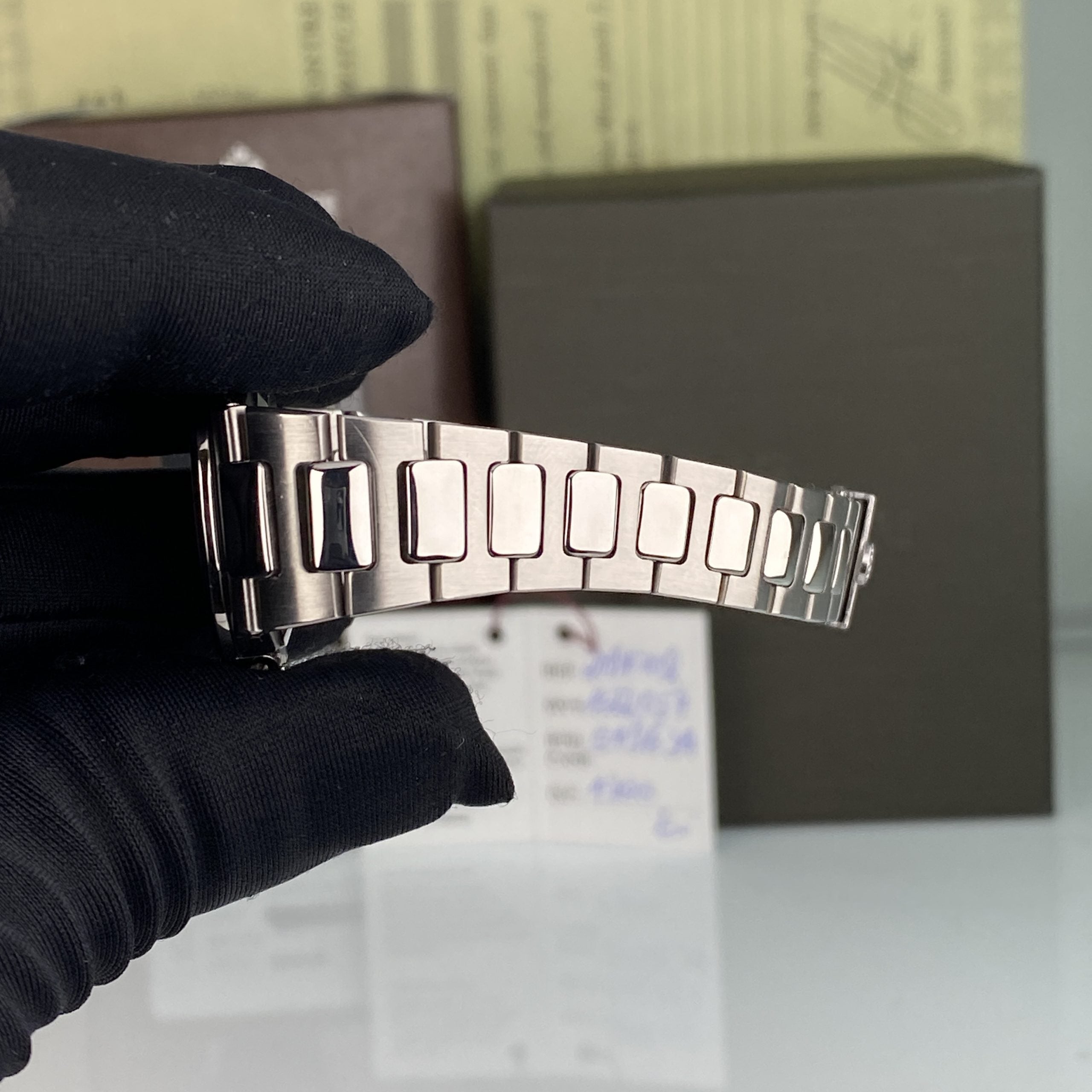 Patek Philippe Nautilus 4700/1 Stainless Steel Ladies w Box and papers Serviced by Patek 2022