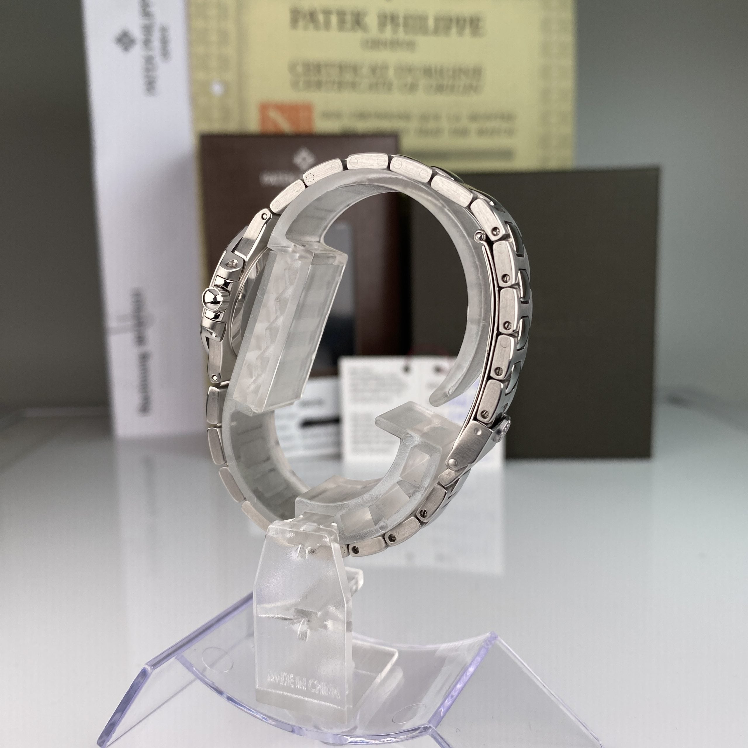 Patek Philippe Nautilus 4700/1 Stainless Steel Ladies w Box and papers Serviced by Patek 2022